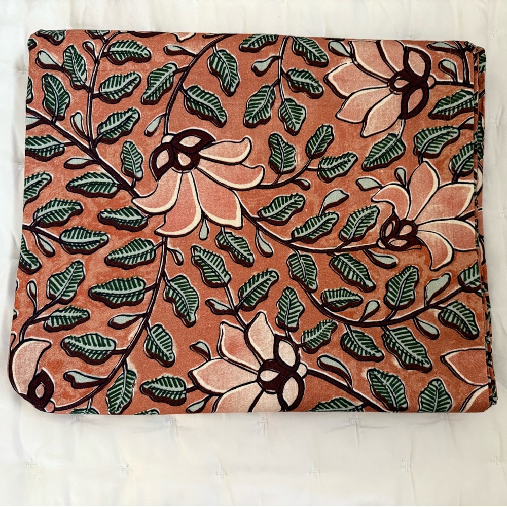 West Elm Harmon Floral Tablecloth 70” x 108” NEW